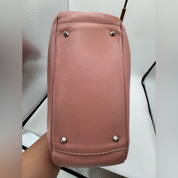 Tod's Pink Very Soft Pebbled Leather Tote with Elegant Design - Picture 14 of 14